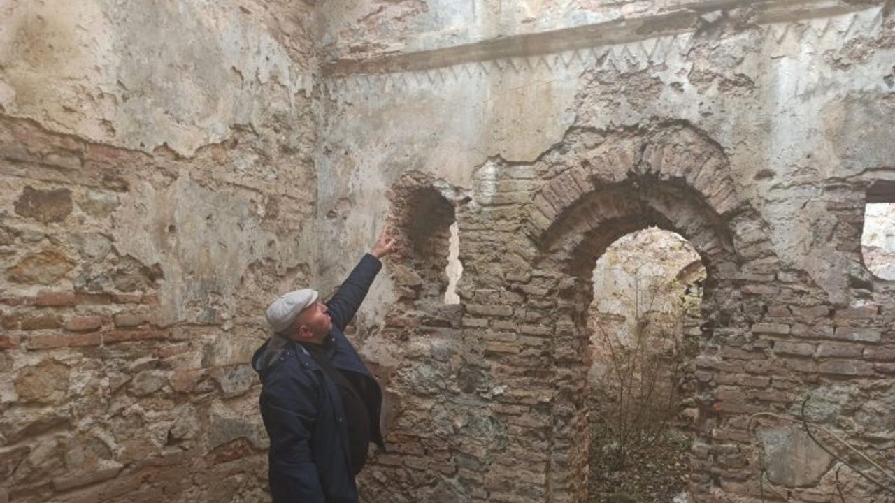 Bursa Orhangazi'deki bin yıllık hamam tarihe ışık tutuyor