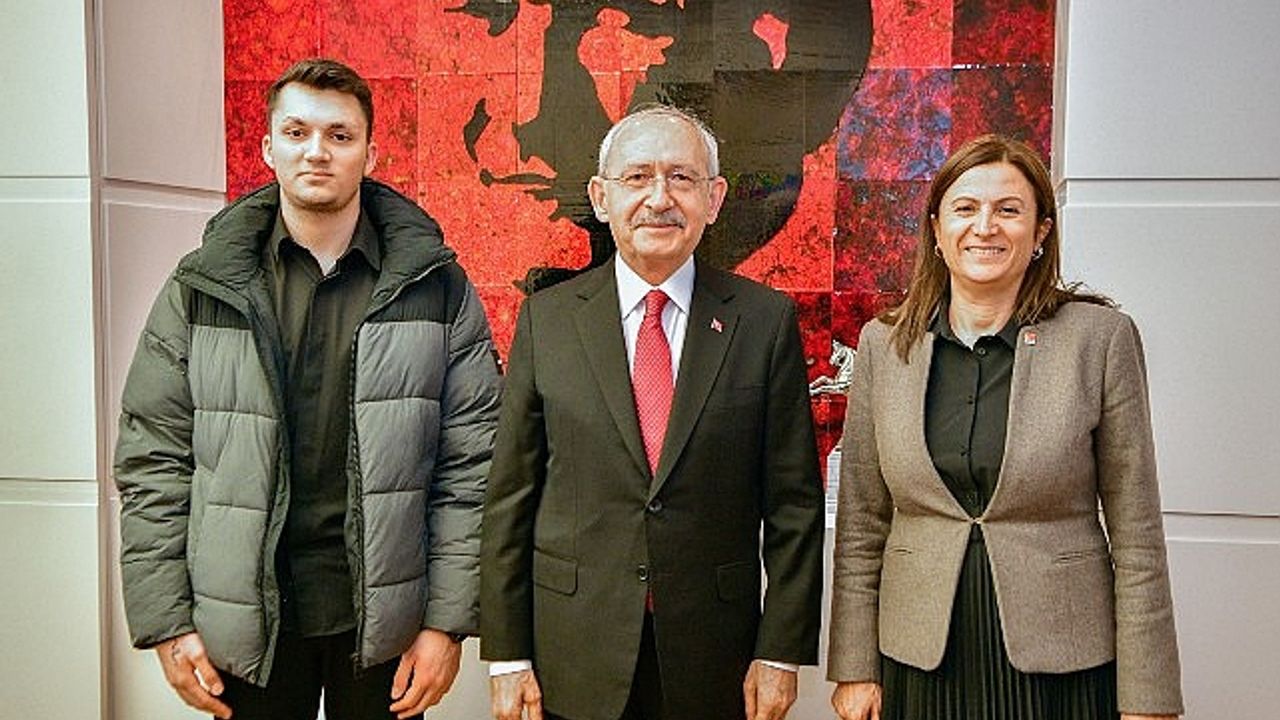 CHP Genel Başkanı ve Cumhurbaşkanı Adayı Kemal Kılıçdaroğlu, Avukat Türkan Elçi İle Görüştü