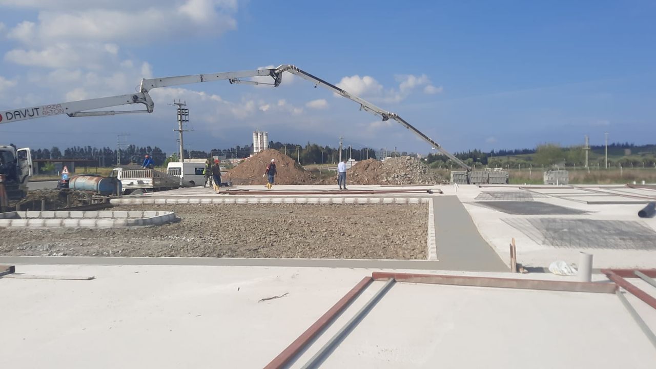 Depremde zarar görmüştü Arsuz’a Yeni Belediye Hizmet Binası...