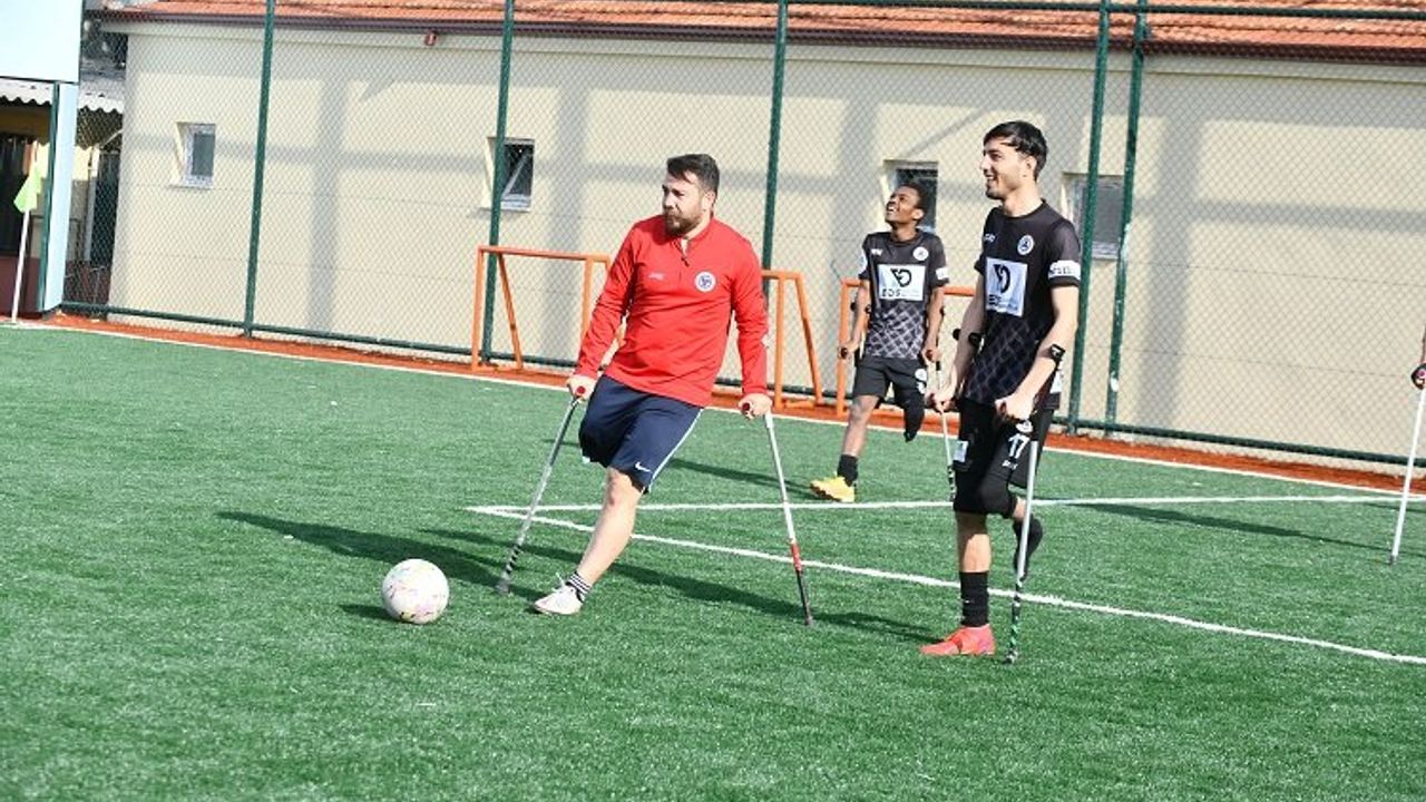 Ankara'da ampute futbola tam destek