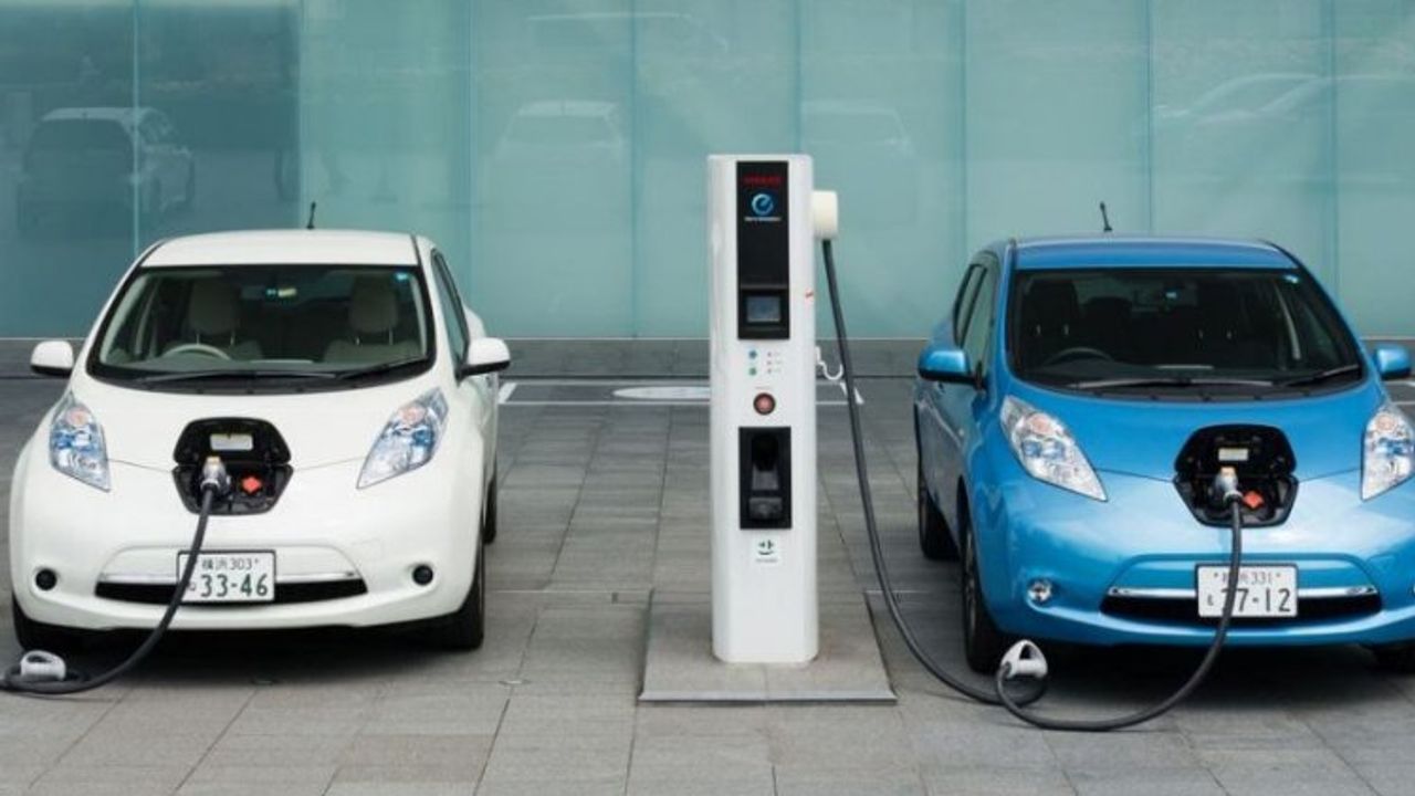 Elektrikli araçlar çalıştayda masaya yatırıldı