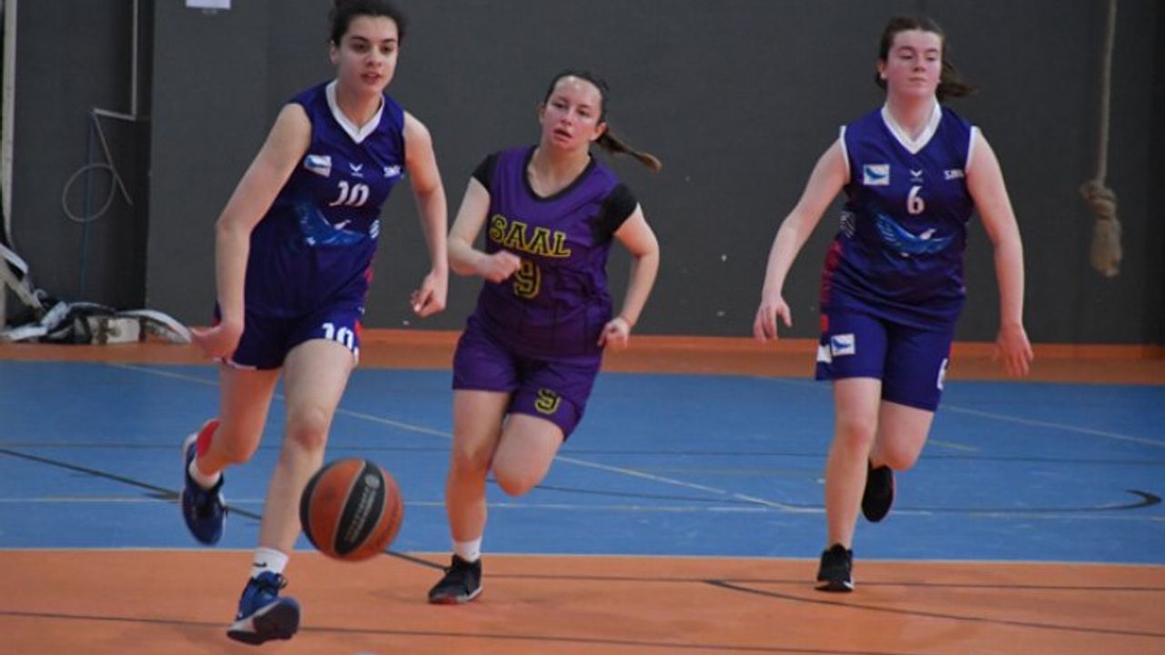 Silivri'de 19 Mayıs Gençlik Oyunları sürüyor