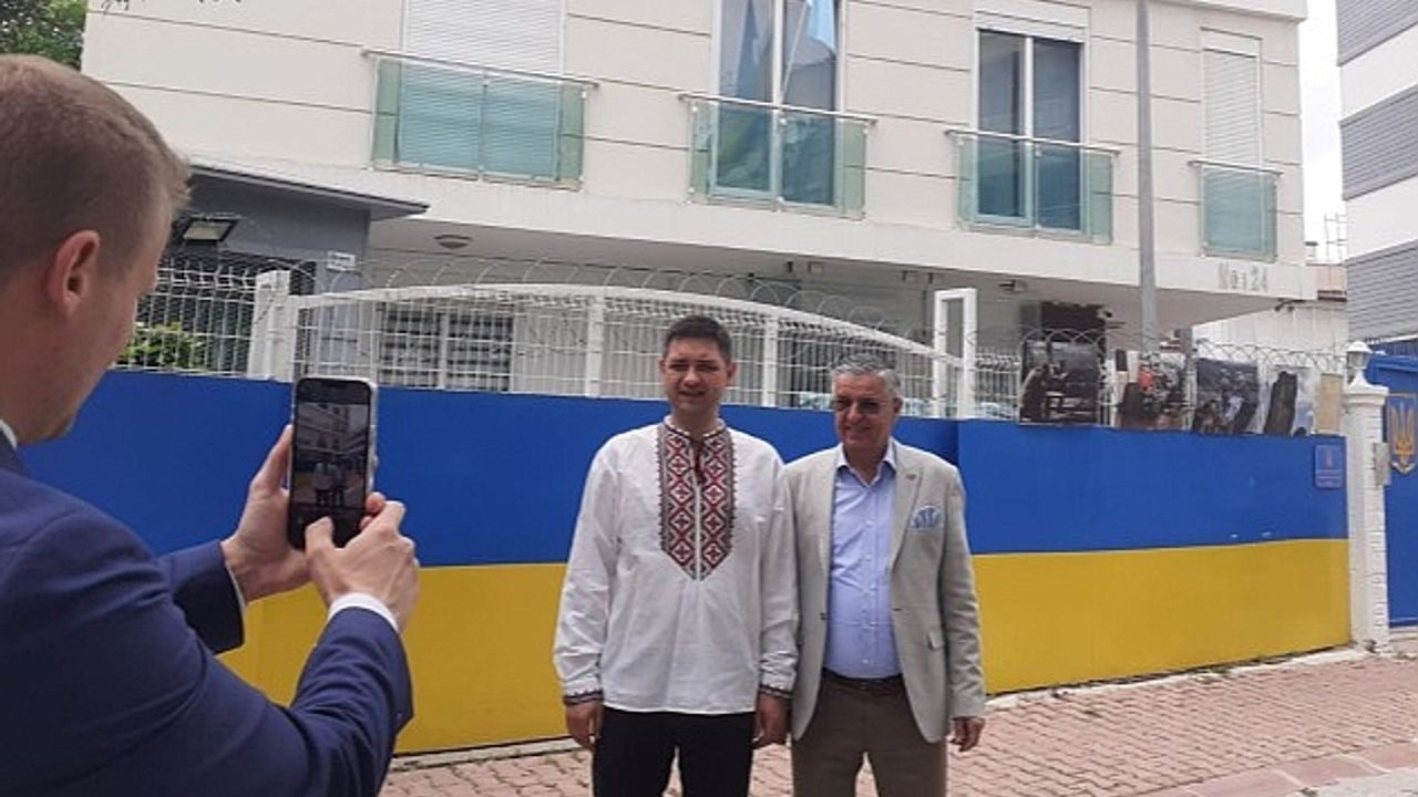 Başkan Topaloğlu’ndan Konsolos Voronin’e ziyaret