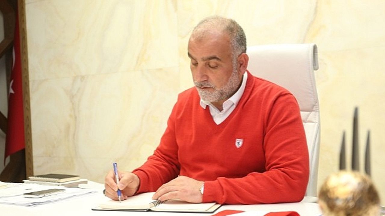 Canik Belediyesi Şanlı Samsunspor Forması Hediye Ediyor