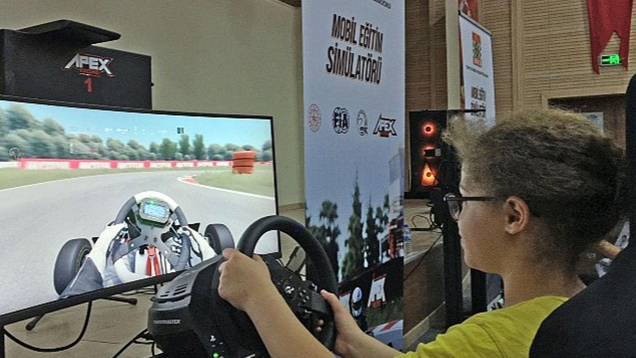 TOSFED Mobil Eğitim Simülatörü Kahramanmaraş'ta