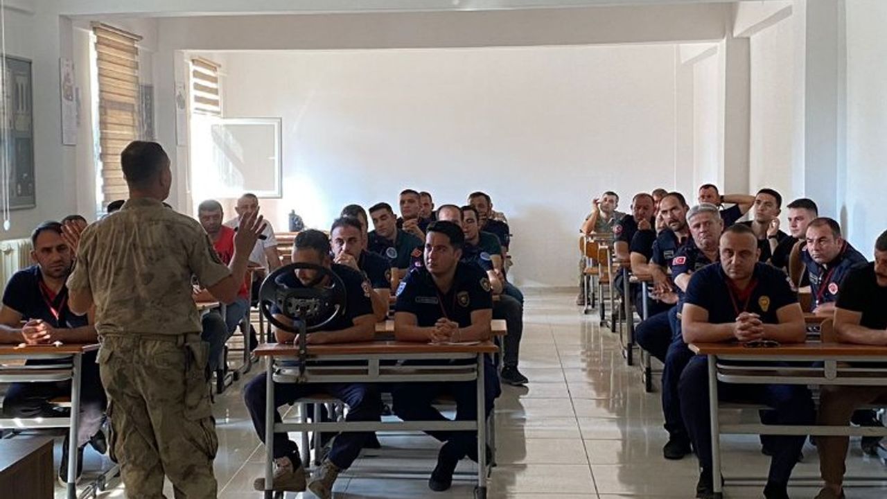 Bursa'da itfaiye personeline 'ileri sürüş' eğitimi