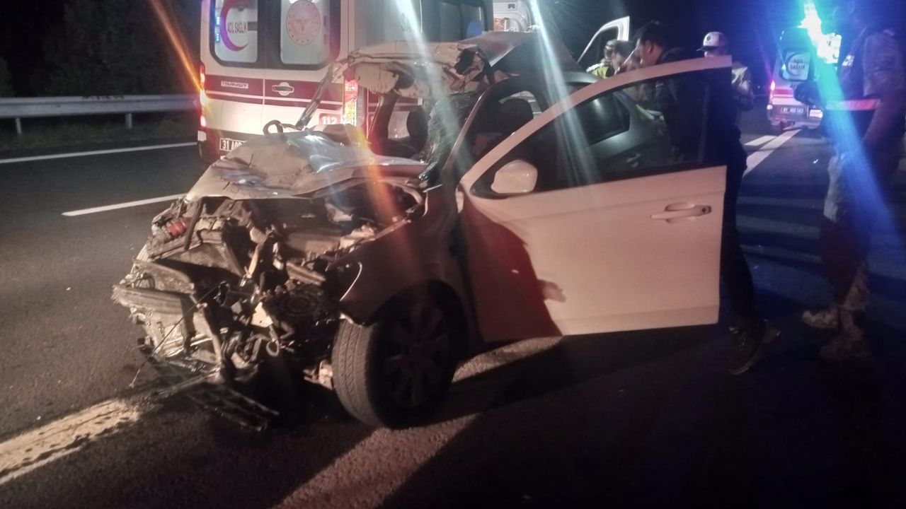 Erzin Otobanda Kaza İki Kişi Öldü