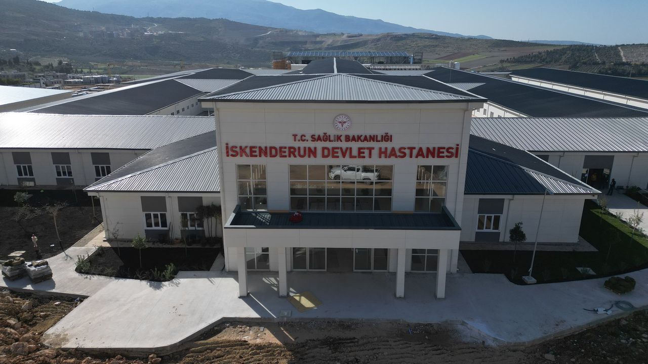 İskenderun Acil Durum Hastanesi kısmi hizmete giriyor…