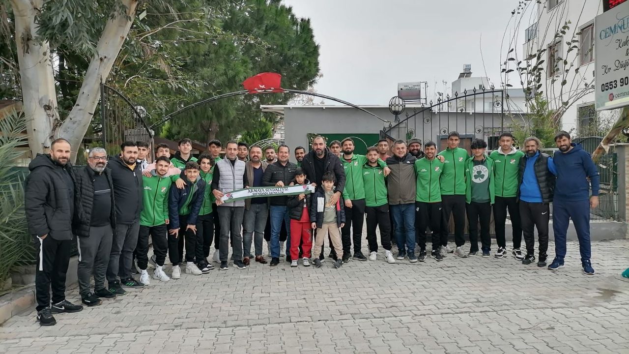 Meydanspor’a moral desteği…