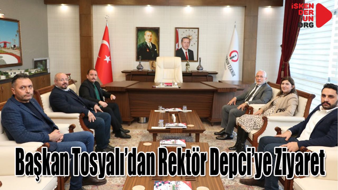 Öğretmenlere Hediye Takdim etti