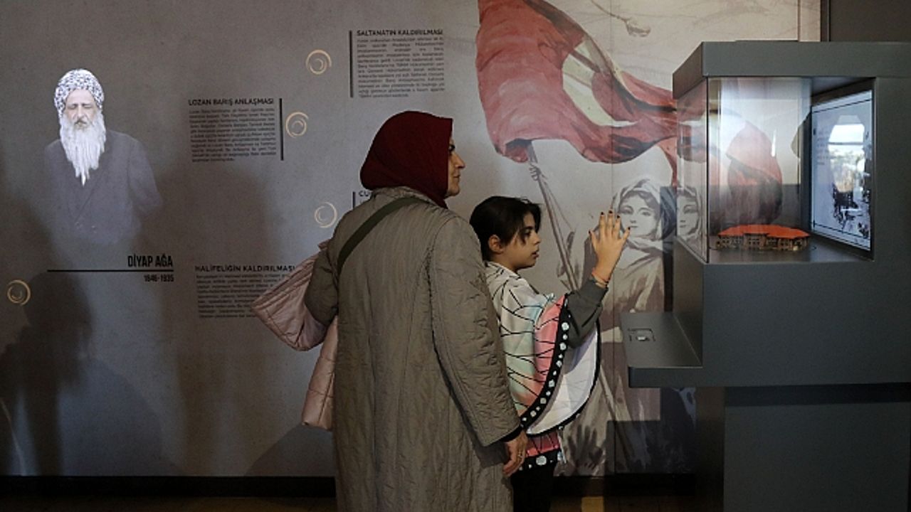 Abidinpaşa Köşkü Milli Mücadele Müzesi'nde ziyaretçi akını