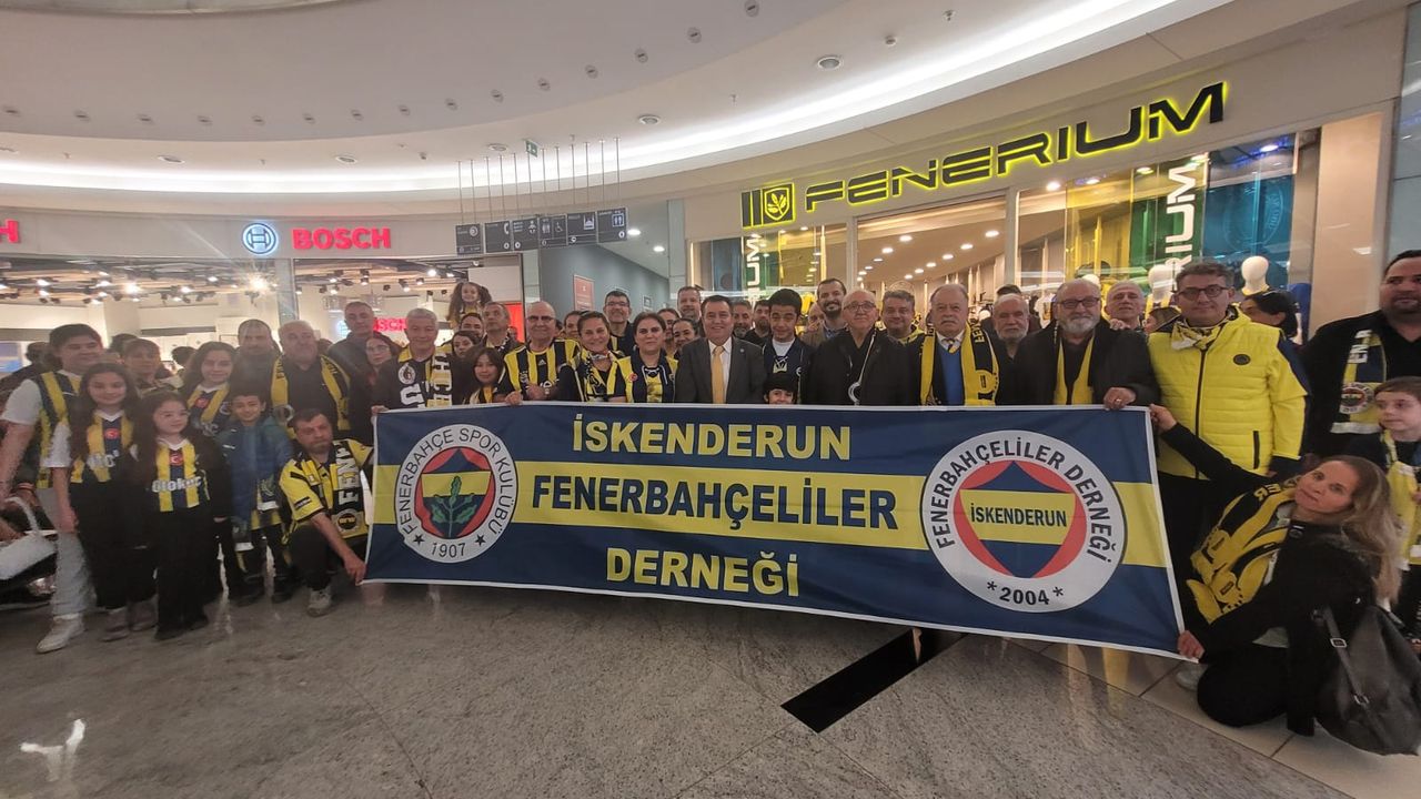 Sarı kanaryalar 'Zaferin Rengi' filminin galasında…