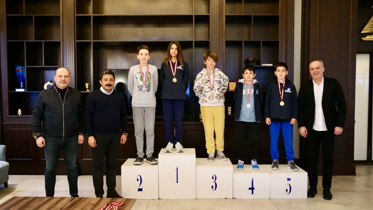 Yelkenciler Şahutoğlu kardeşlerin anısına yarıştı…