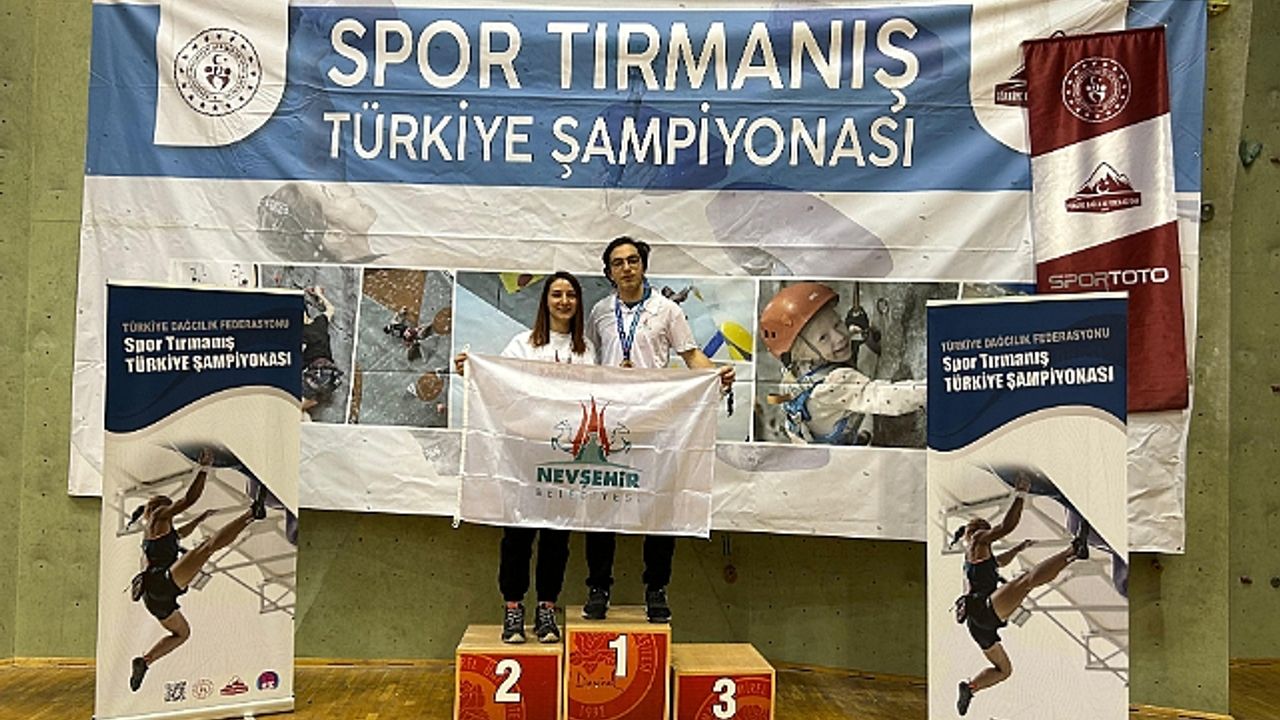 Spor tırmanışı Türkiye şampiyonasında Mustafa Sacit Sümer Türkiye Şampiyonu oldu