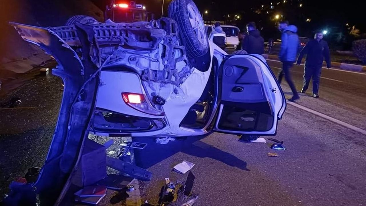 Belen’de otomobil takla attı!
