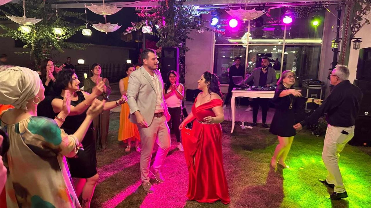 Sıla Özkan ve Furkan Pişkin Dünya Evine Giriyor