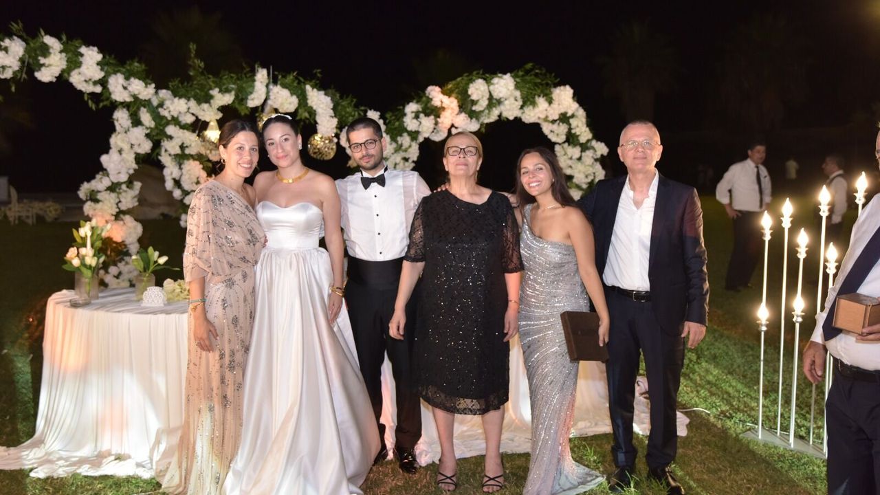 İbrahim Vayısoğlu ve Sedef Ekenel Evlendi