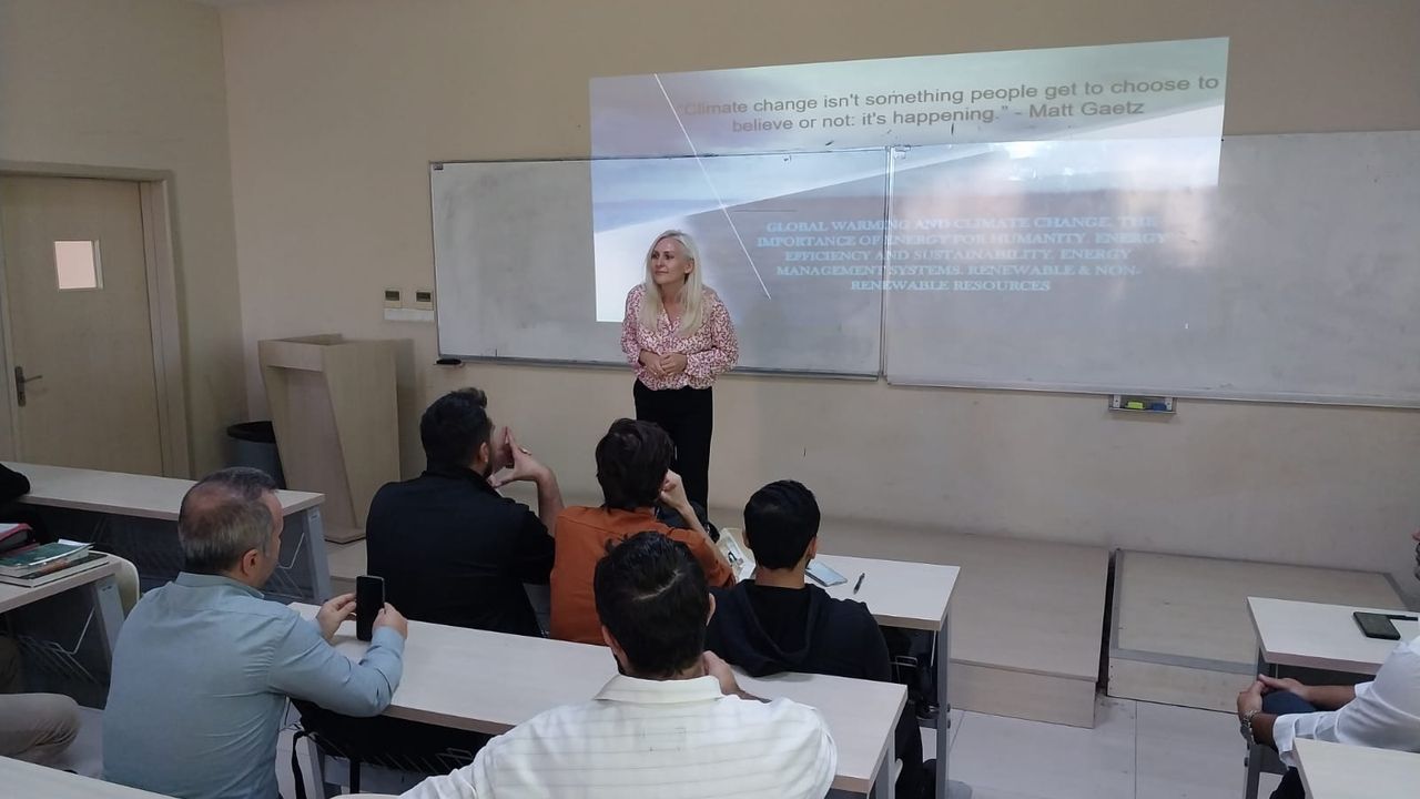 İSTE’de Ukraynalı eğitimcilerden Erasmus+ eğitimi…