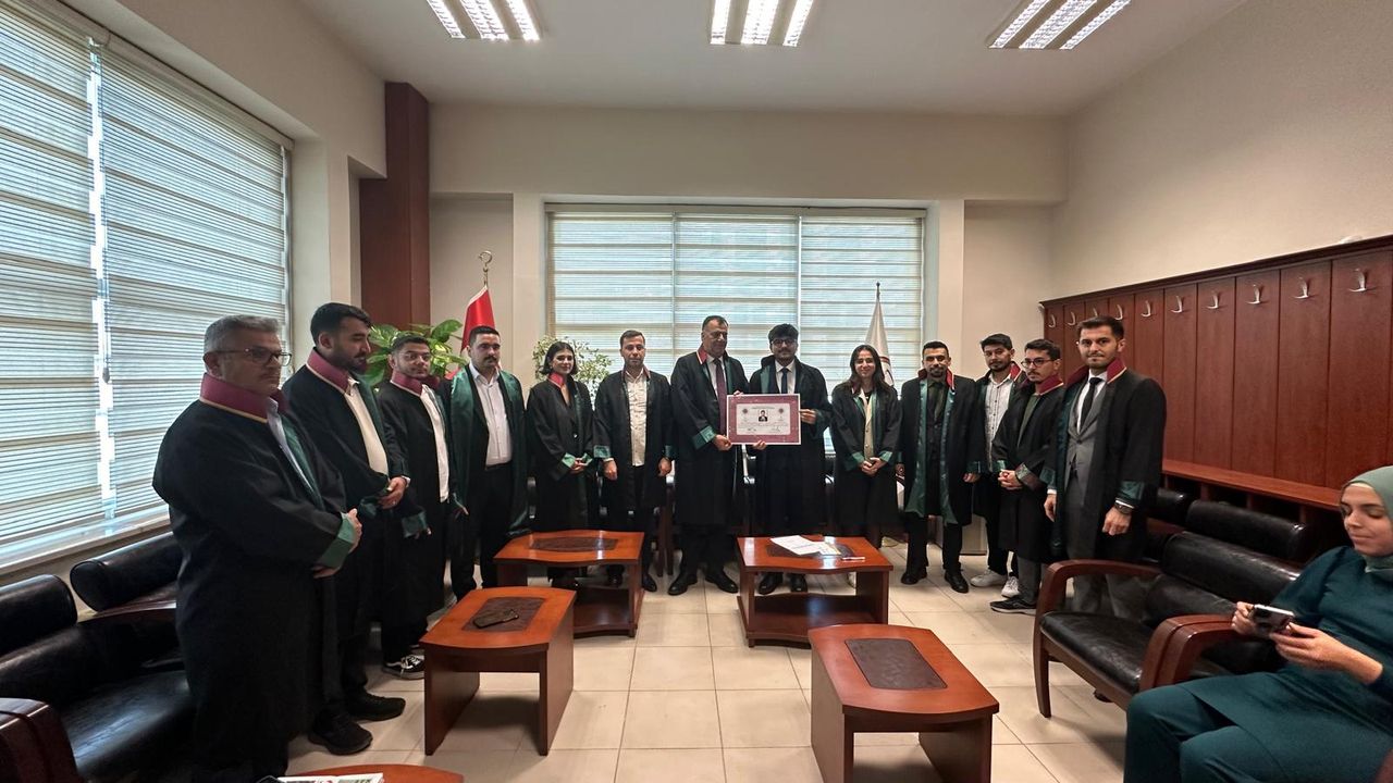 Genç Avukat Tekerek, törenle mesleğe adım Attı