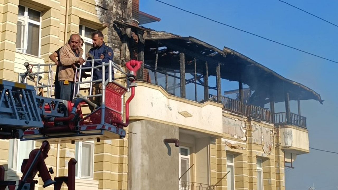 Yangında mahsur kalan işçileri itfaiye kurtardı!