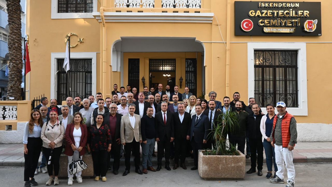 Başkan Gül, MHP Heyetiyle İGC’ye Ziyaret etti…