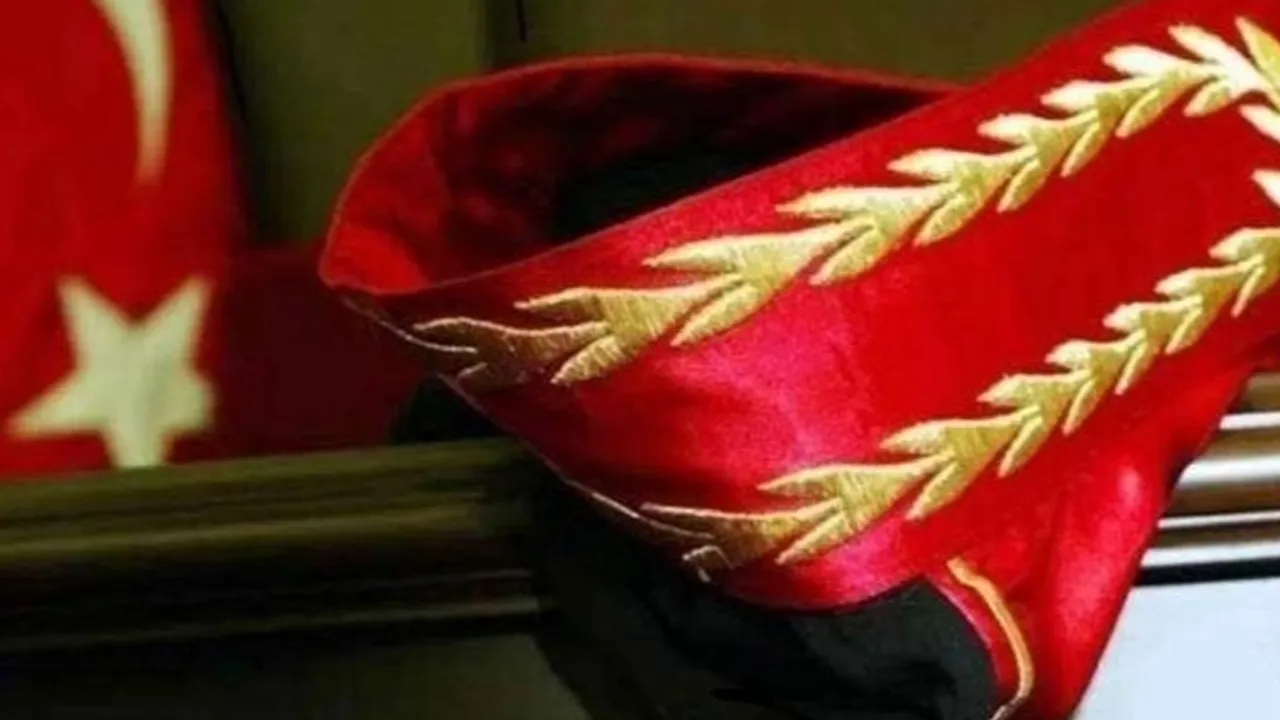 HSK’nın terfi listesi ‘Resmi Gazete’de