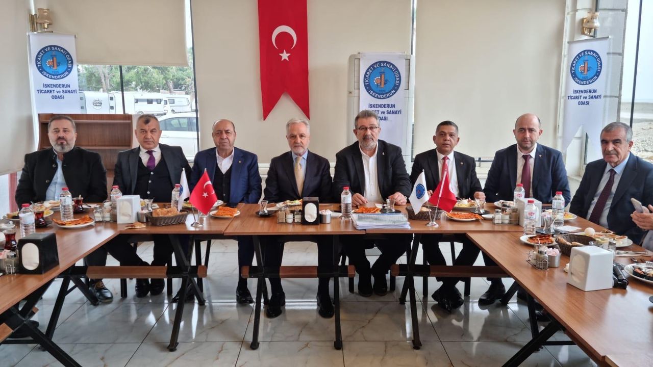 İTSO Başkanı Yılmaz basınla bir araya geldi…