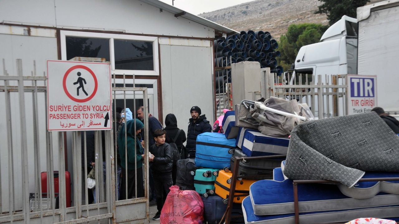 Suriyelilerin Hatay’dan çıkışları artarak sürüyor