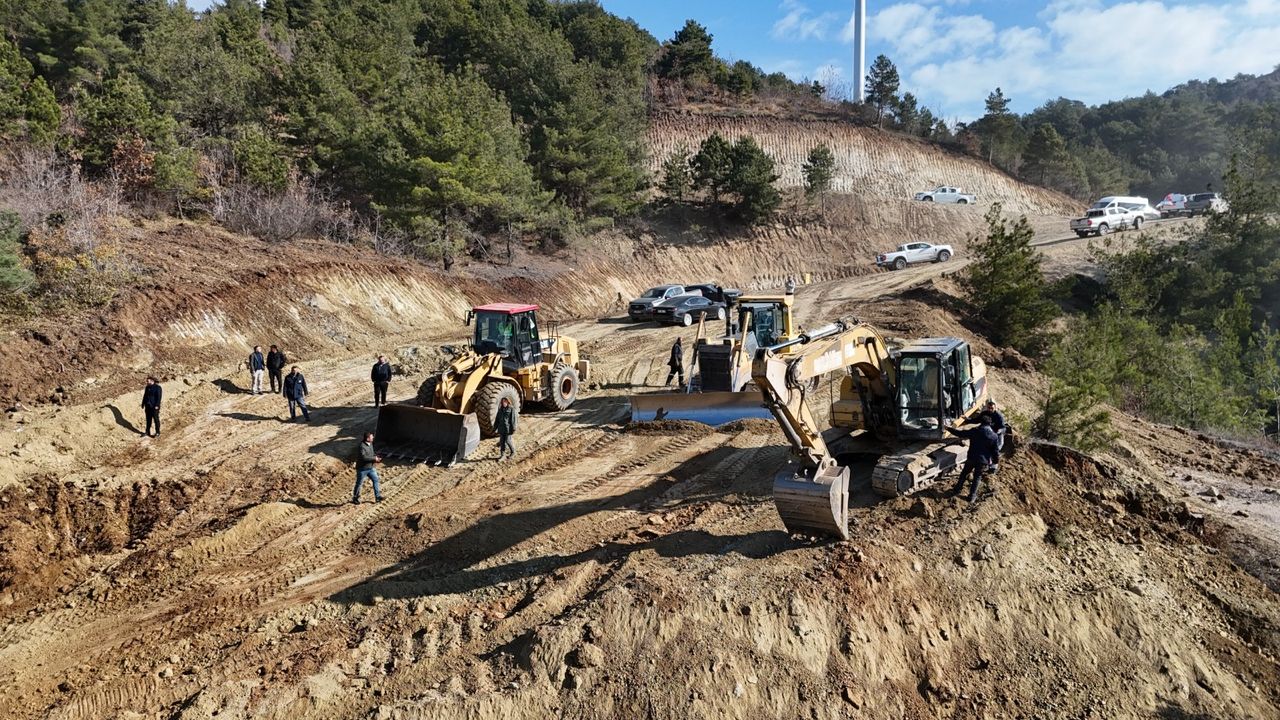 Serinyol-Madenli Yolunda Çalışmalar Hızlandı