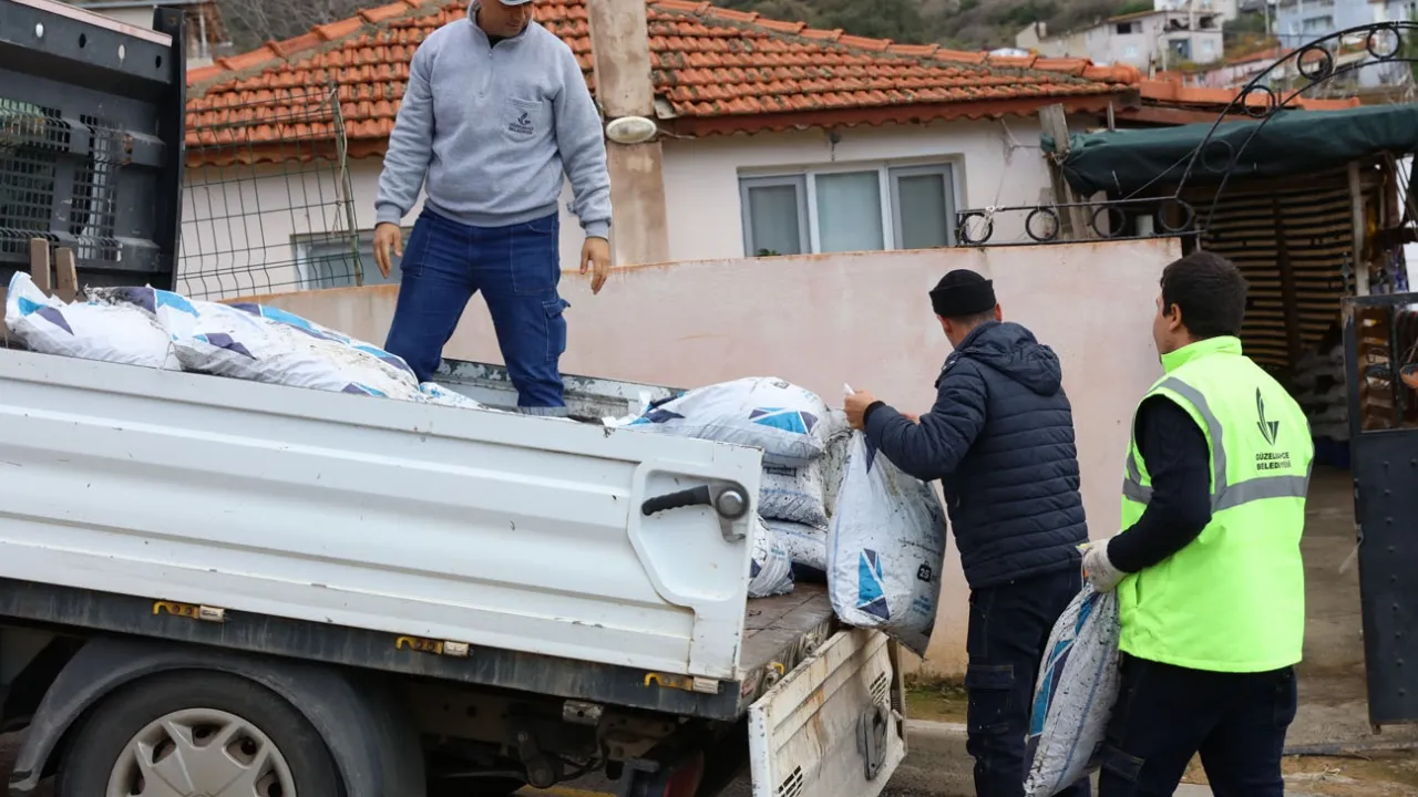 İzmir Güzelbahçe’den kara-kış desteği