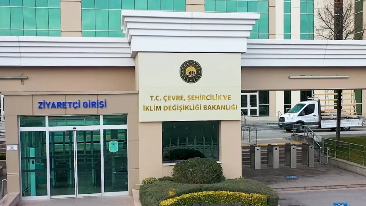 Yeşil sertifikalı bina ‘sıfır atıkta’ öncü oldu