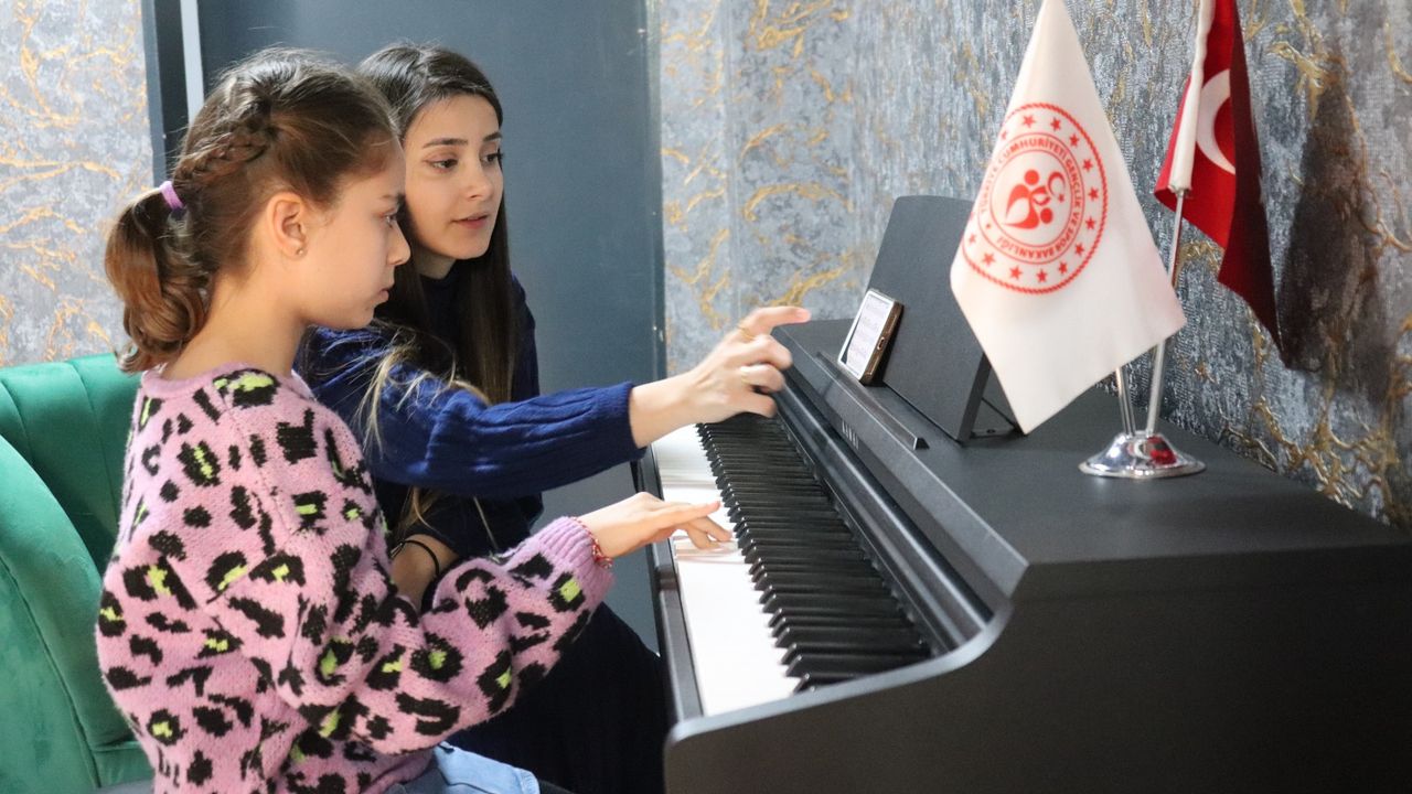 İGM Piyano Öğrencilerinden İki Ödül…