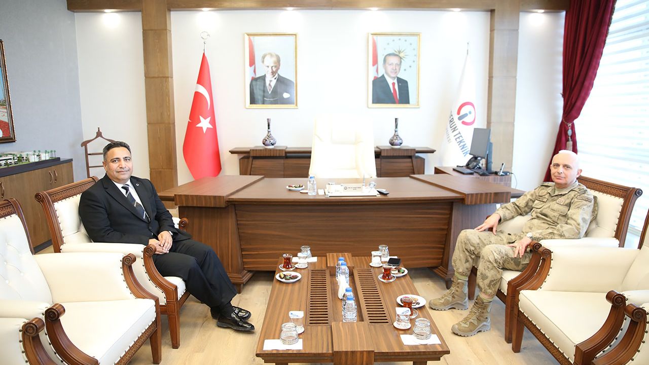 İl Jandarma Komutanı Ersever’den, Rektöre Ziyareti