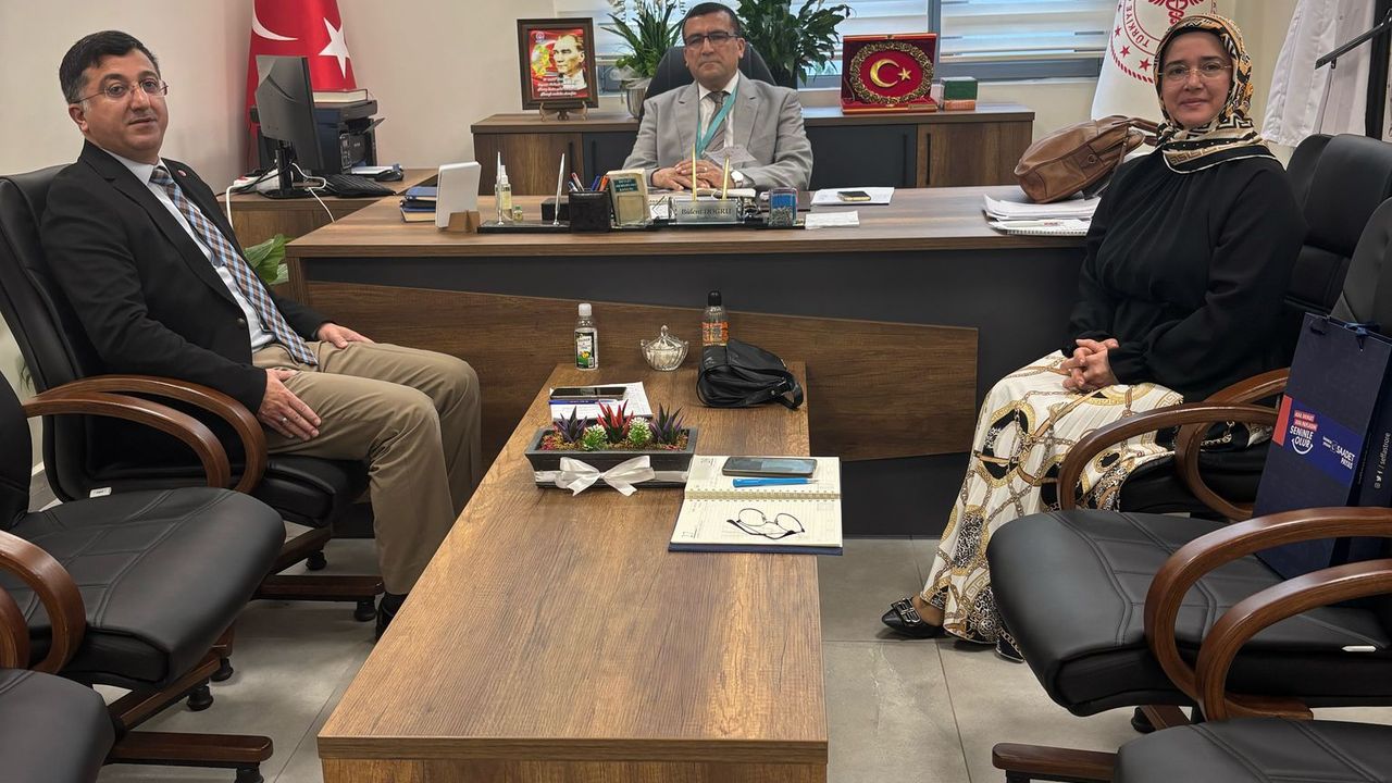 SP’li Öksüz’den Tıp Bayramı Ziyareti…