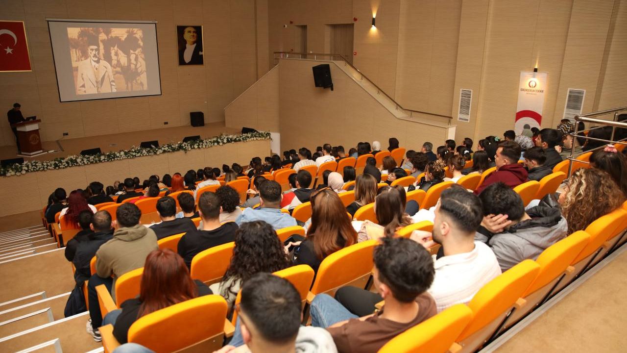 İSTE’de İstiklal Marşı’nın 104. Yılı Kutlandı