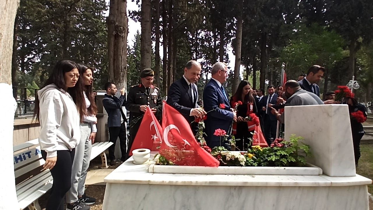 İskenderun’da Bayram arifesinde Şehitlik ziyareti