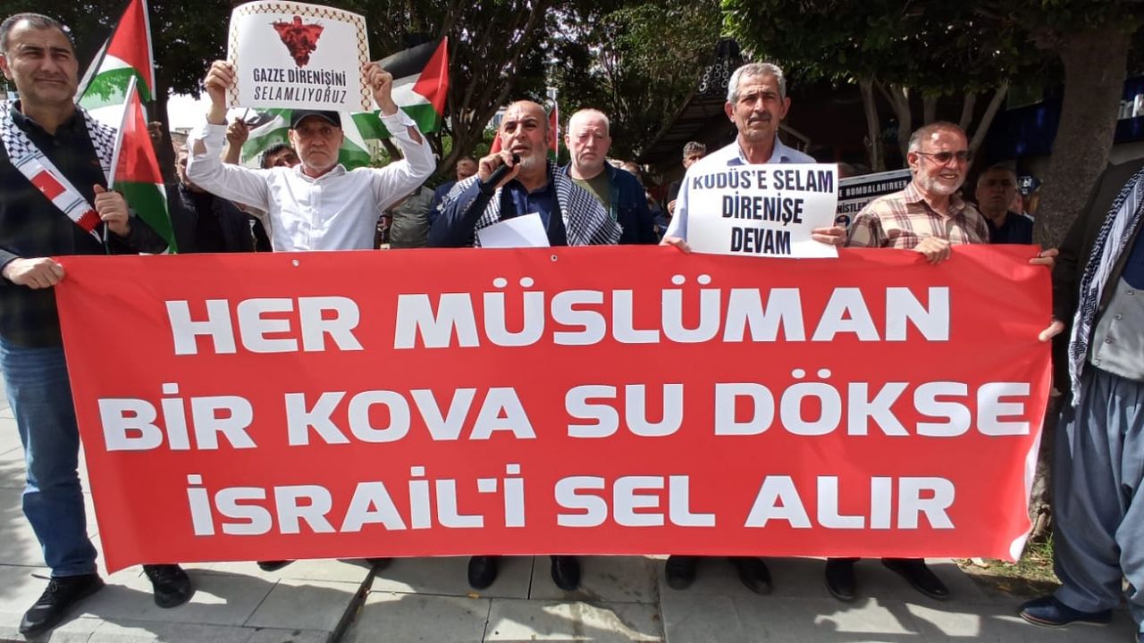 İskenderun’da ‘Kudüs Günü’ Basın Açıklaması
