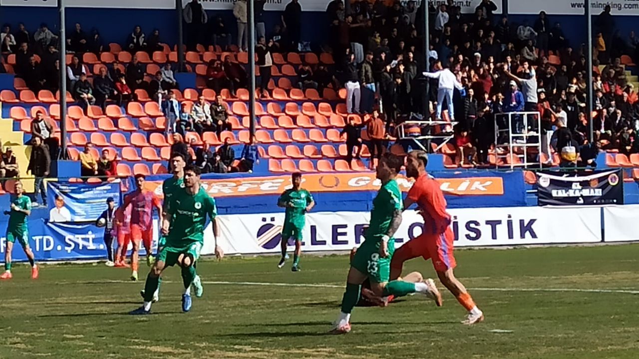 Iskenderunspor  2 Ispartaspor 0