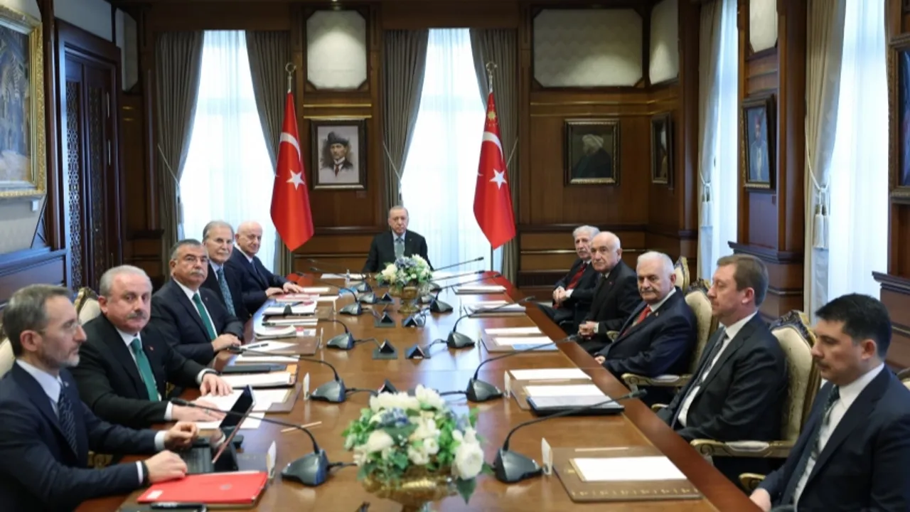 Cumhurbaşkanı YİK Külliye’de toplandı