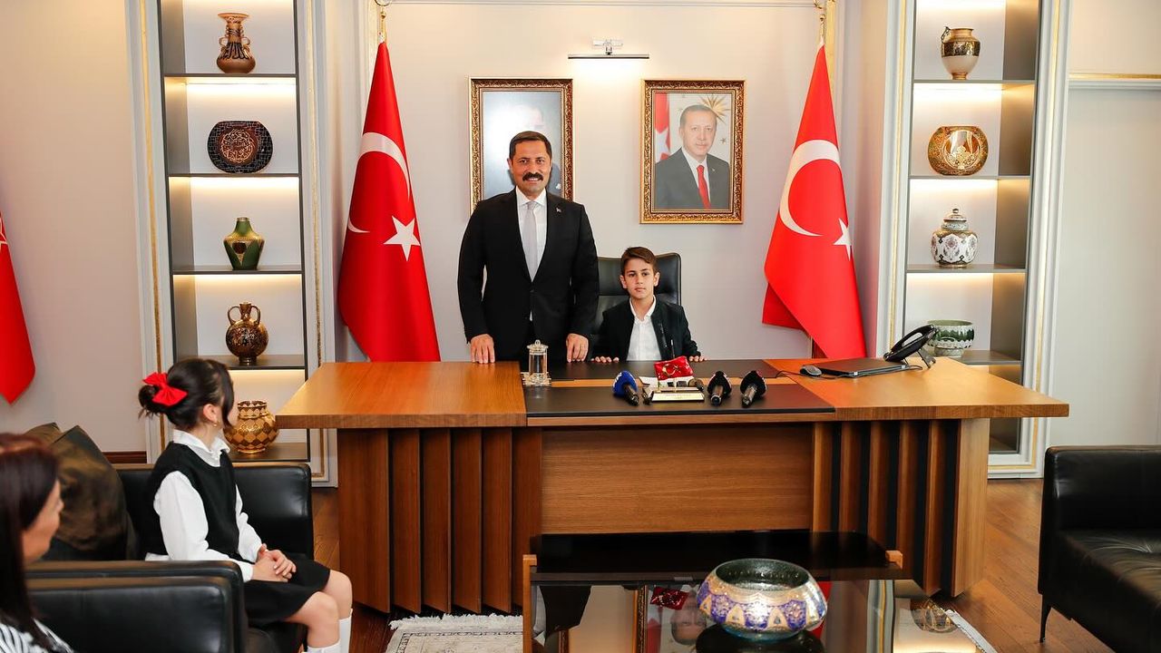 Vali görevini Ali Kemal Coşkun’a devretti...