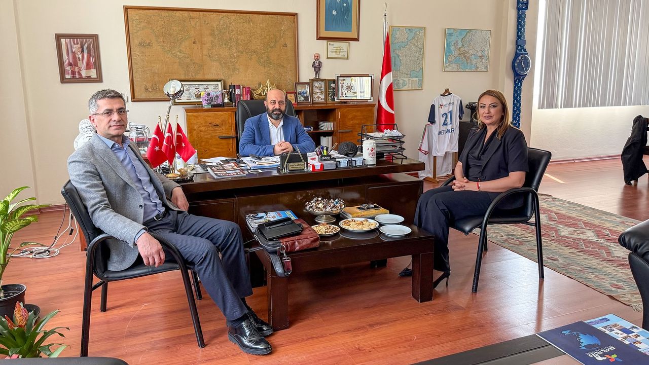 Kara’dan AK-FİL’e Ziyaret