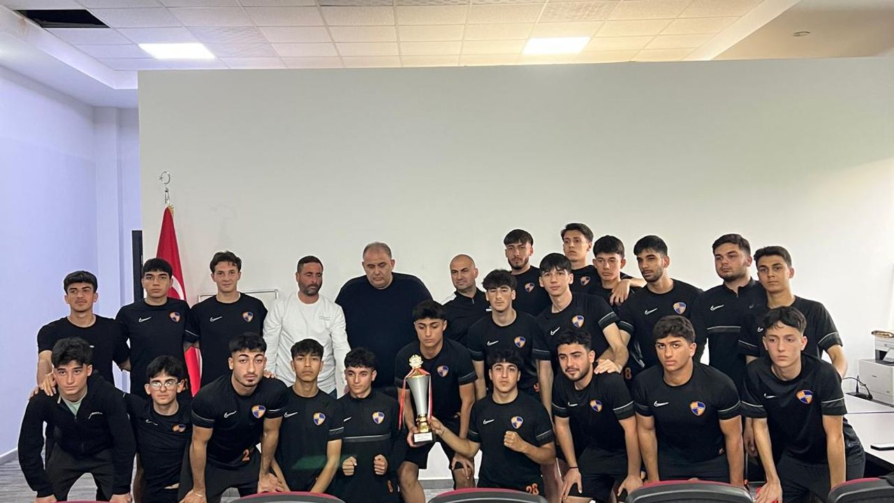 İskenderun Spor’un gençleri de Hatay ikincisi oldu