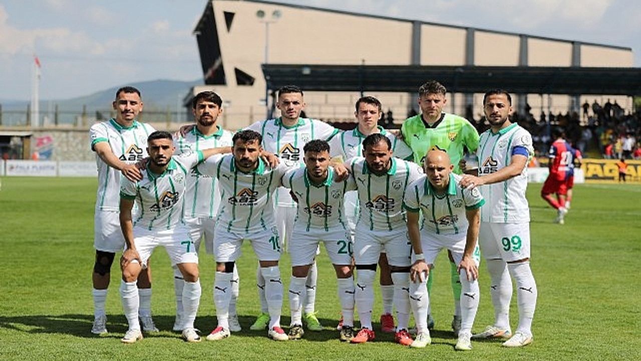 Namağlup Şampiyon Aliağaspor FK 2.Ligde