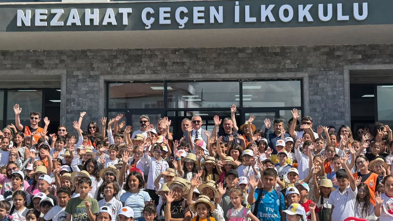 GEA, Moral Etkinliğiyle çocukları sevindirdi…