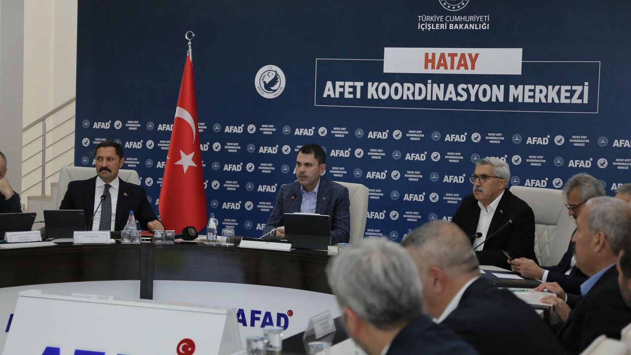 Bakan Kurum Hatay’da