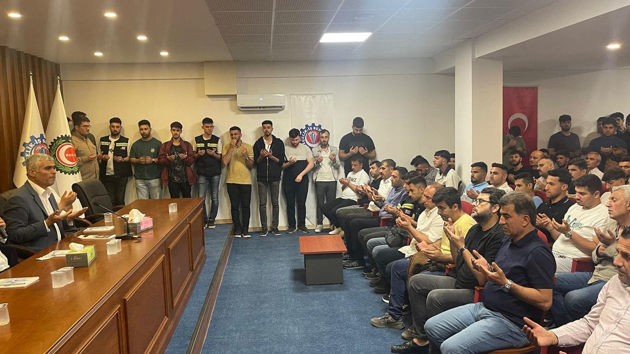 Merhum Çelik işçisin ruhuna Kur’an Tilaveti…