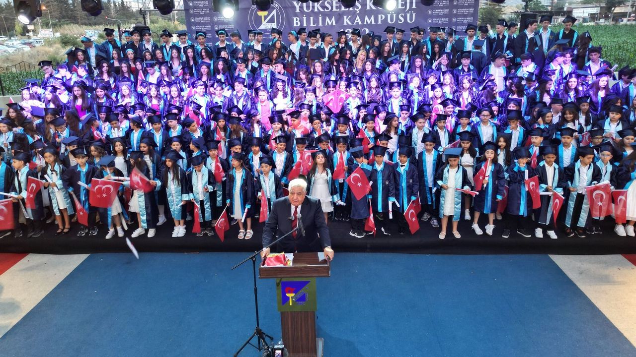 Yükseliş Koleji’nde Unutulmaz Mezuniyet