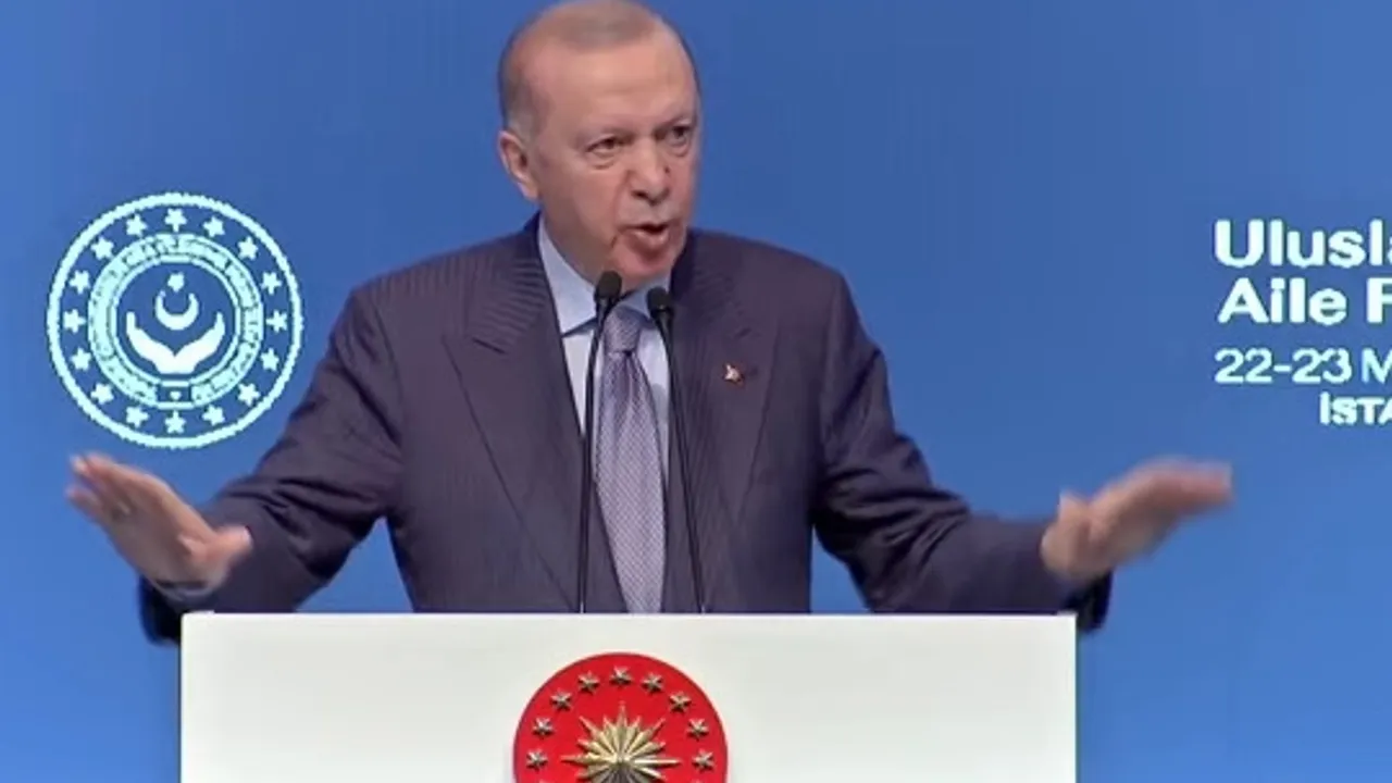 ‘Aile ve Nüfus 10 Yılı’ ilan edildi… Cumhurbaşkanı Erdoğan: Ailesizleşme topluma huzur vermez