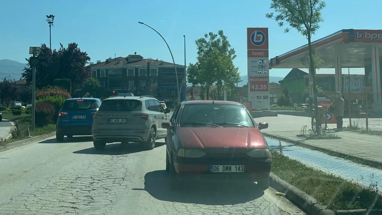 Düzce’de ters yönde ilerleyen sürücüye ceza