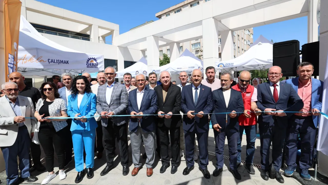 Gebze’de 'Bizim Yazarlar Kitap Tanıtım Günleri' heyecanı